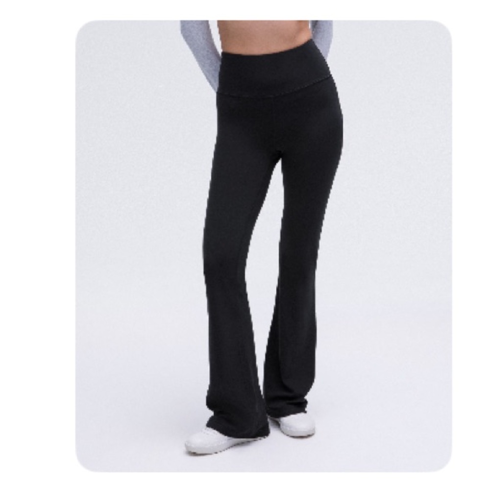 Lululemon | Groove Nulu Super-High-Rise Flared Pant *Regular | Size 12 | Black
